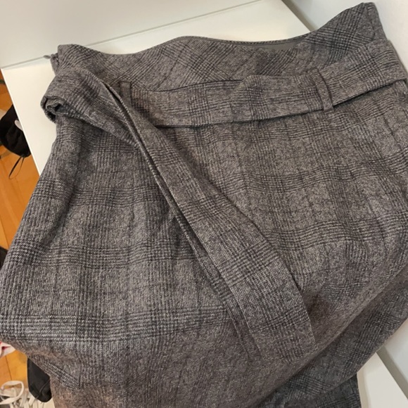 Beautiful Babaton Atelier wrap skirt NWOT - Picture 4 of 6